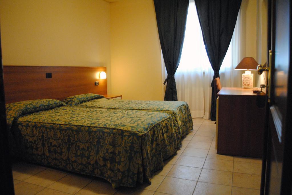 Hotel Tuscania Panoramico Szoba fotó